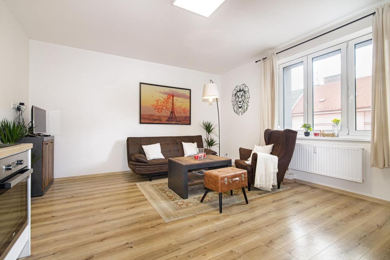 Luxury Apartments Stud - Vb Ostrava Buitenkant foto