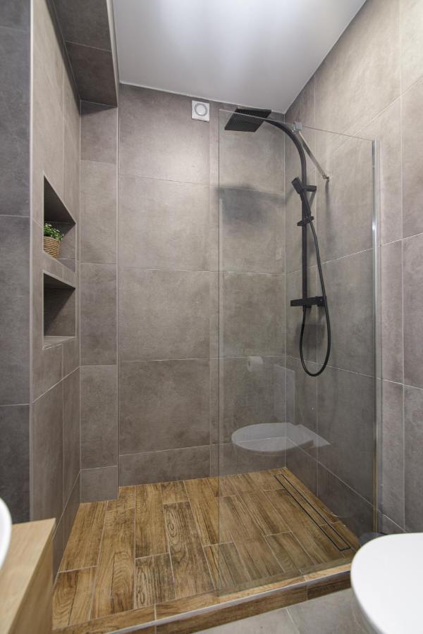 Luxury Apartments Stud - Vb Ostrava Buitenkant foto