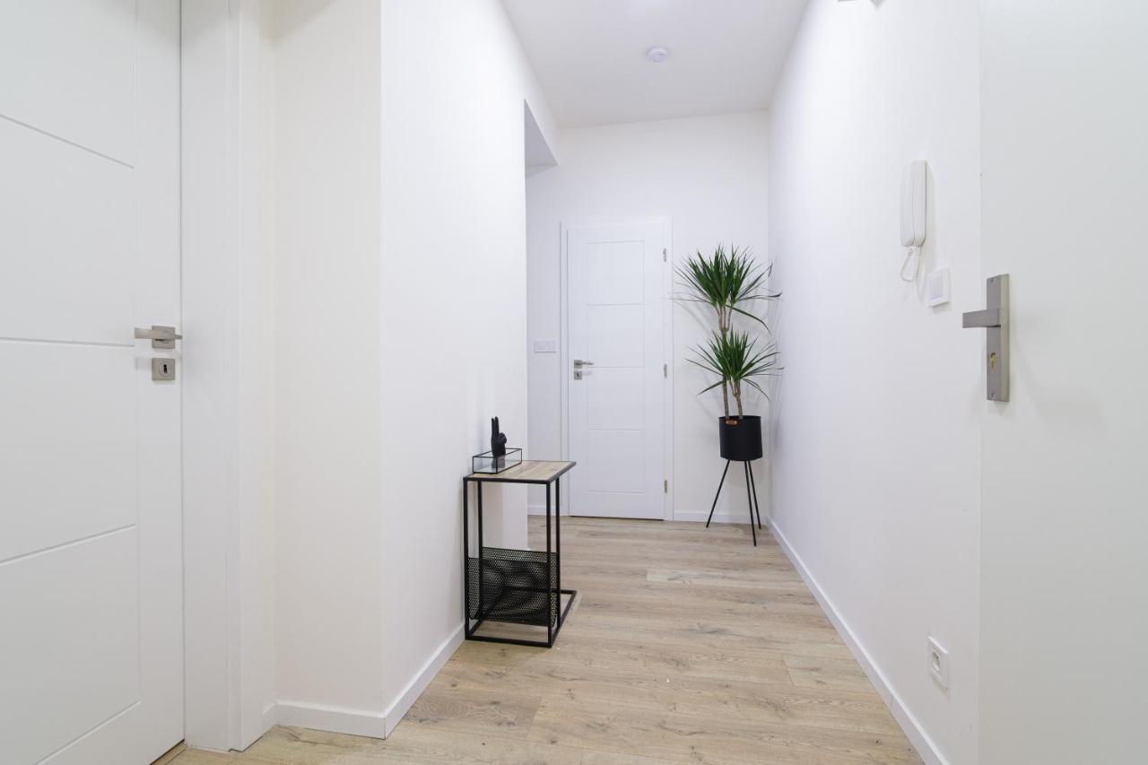 Luxury Apartments Stud - Vb Ostrava Buitenkant foto